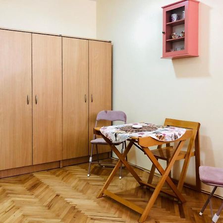 Kraguj Apartments 1 Крагуевац Экстерьер фото